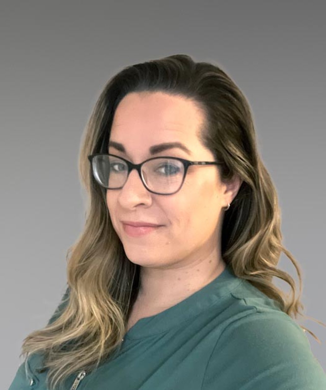amanda lula headshot.