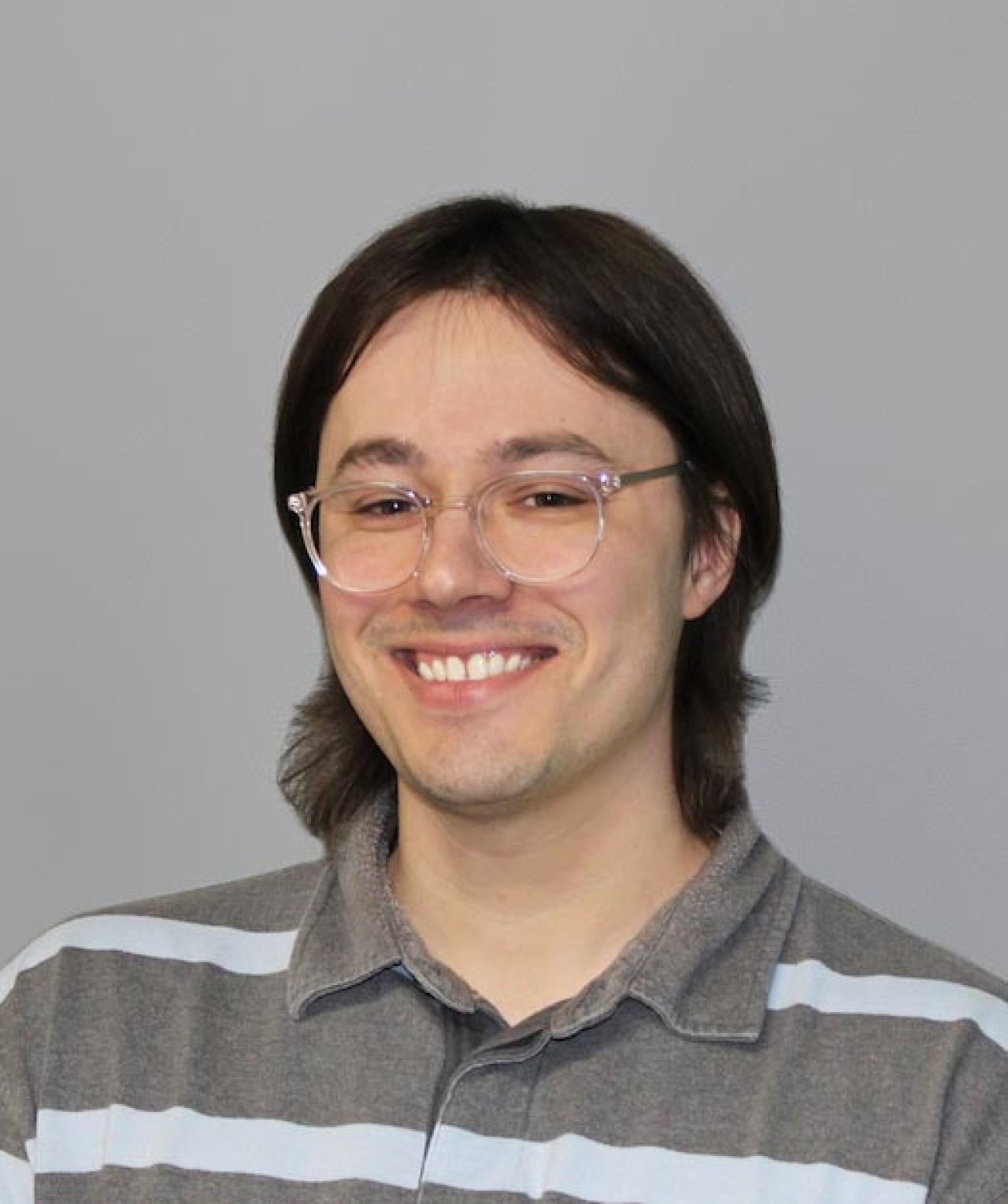 caleb rowe headshot.