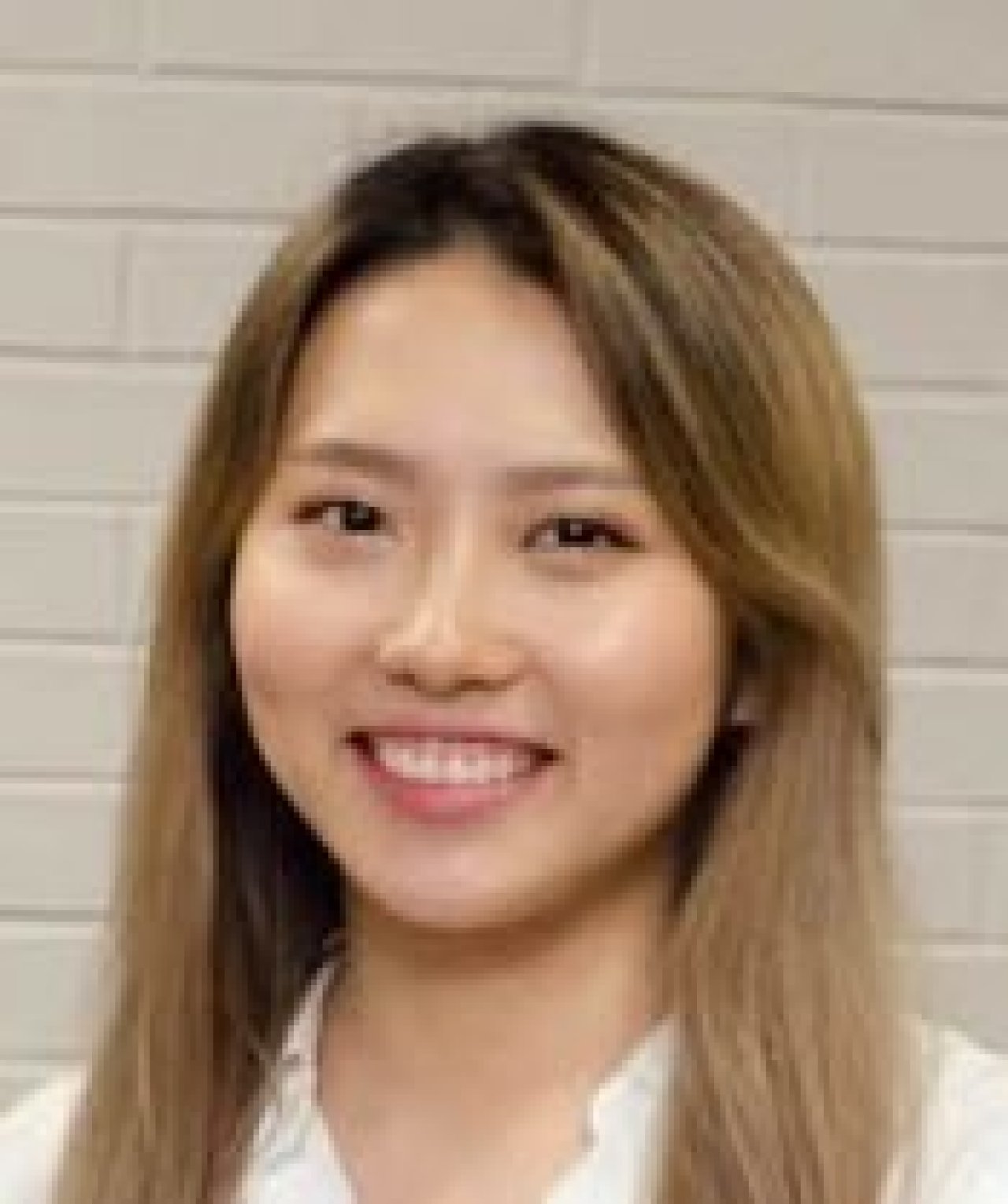 gayoung moon headshot.