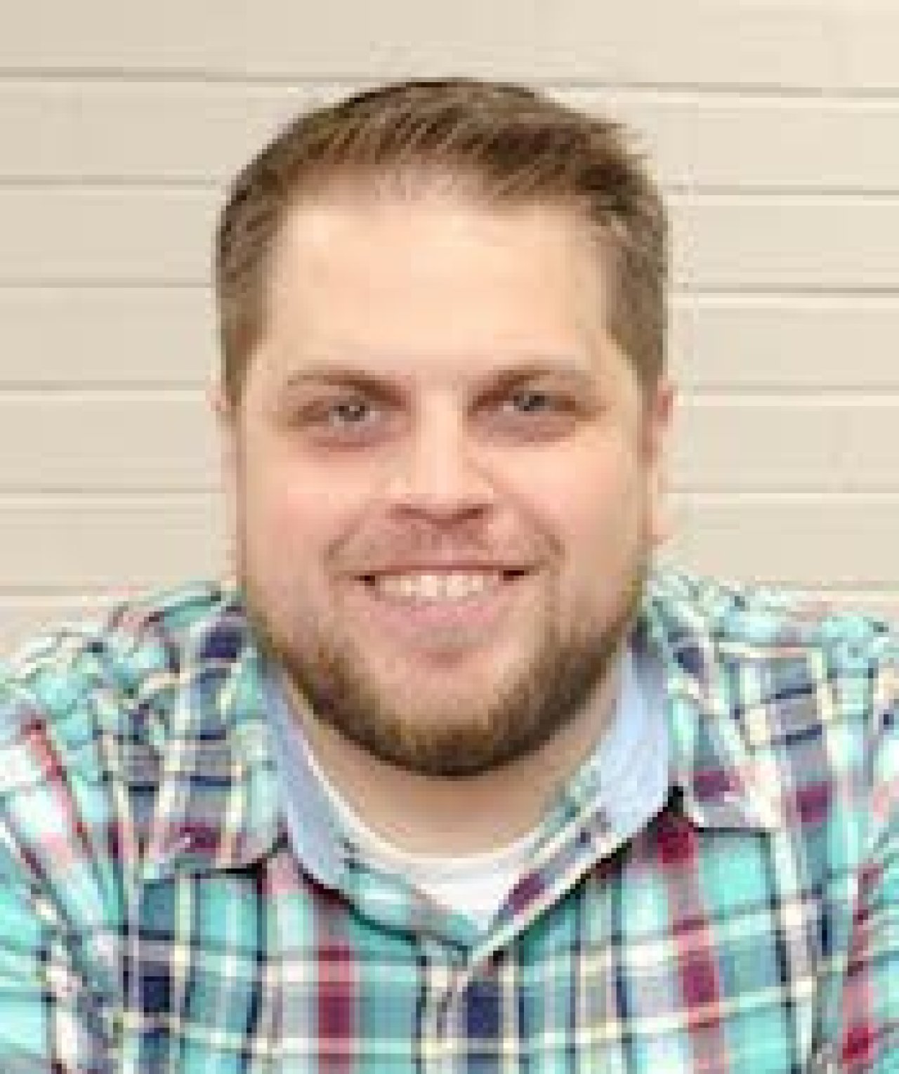mason stenquist headshot.