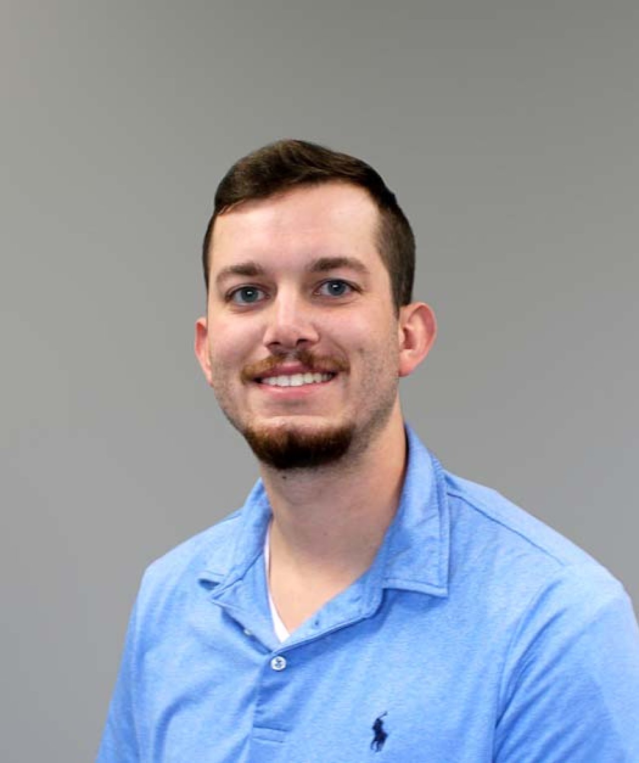 max lundy headshot.