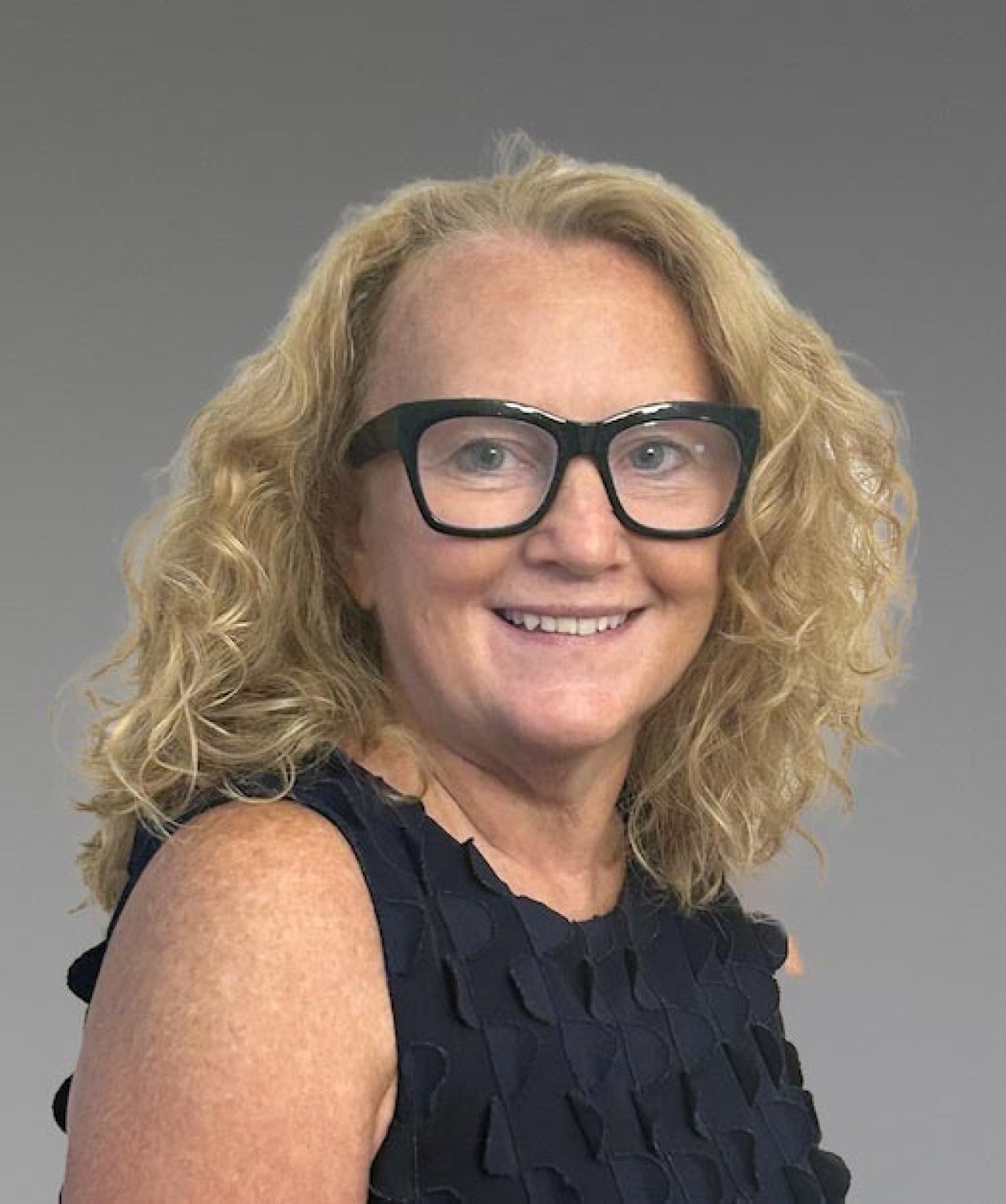 renee mckim headshot.