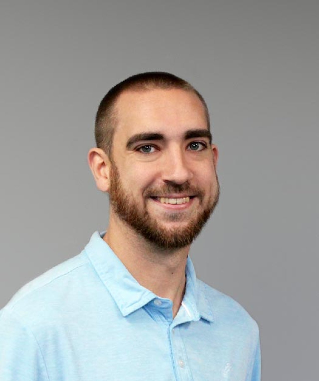 ryan knuckles headshot.
