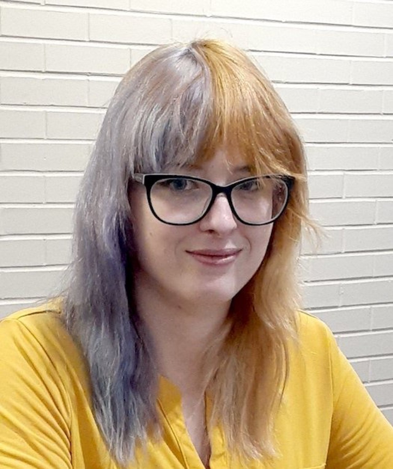 Sabra Rathbun headshot.