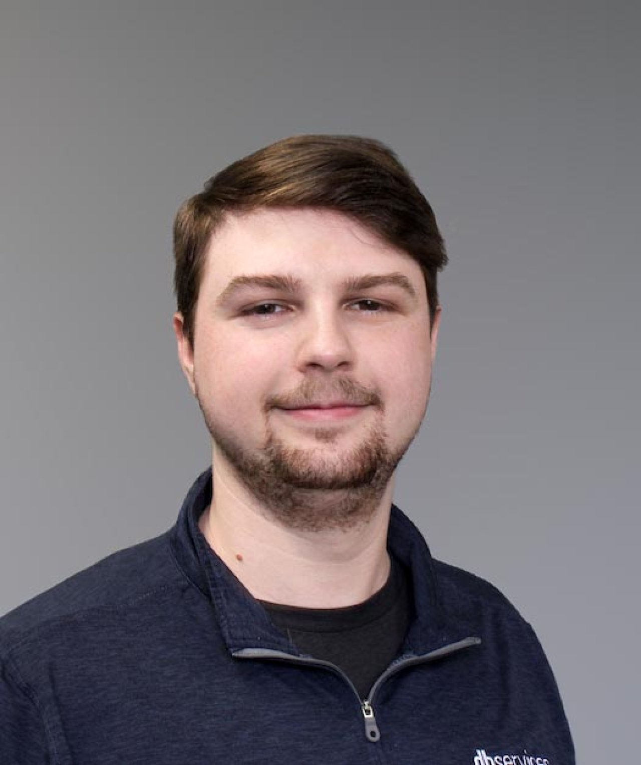 trey hensing headshot.